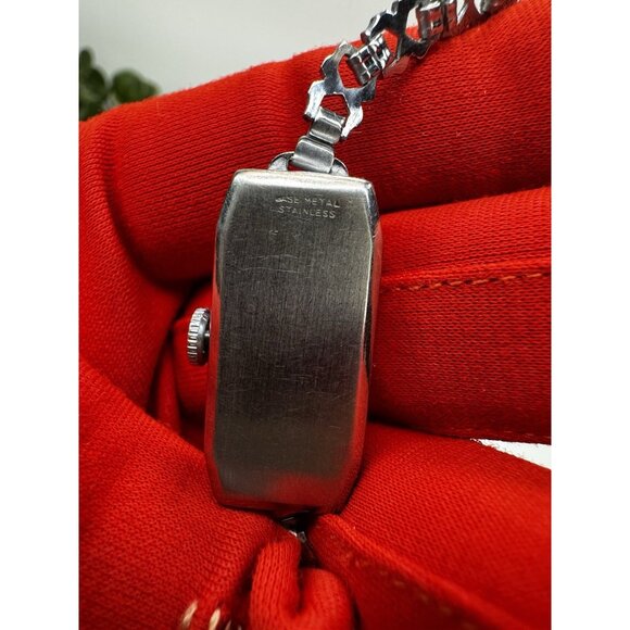 Antique 1930s Bruner Masterbilt Art Deco Swiss Ladies Watch Silver Tone Runs - Picture 9 of 11